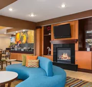 Fairfield Inn & Suites by Marriott Norman hotel detail image 3