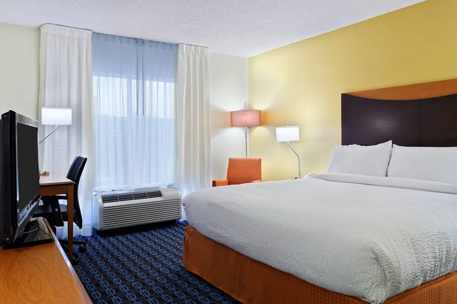 Fairfield Inn by Marriott Arrowood hotel detail image 6