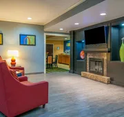 Quality Inn & Suites hotel detail image 5