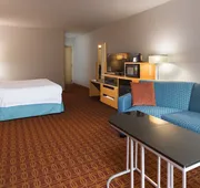 Fairfield Inn & Suites by Marriott Ft. Myers/Cape Coral hotel detail image 3
