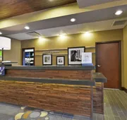 Hampton Inn & Suites Greensboro/Coliseum Area hotel detail image 7