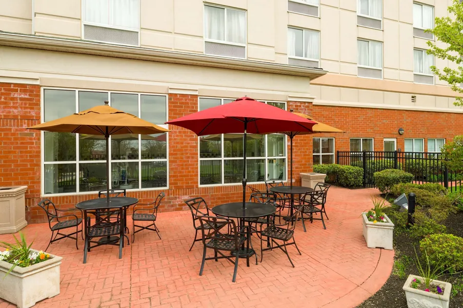 Hilton Garden Inn Edison/Raritan Center hotel detail image 2