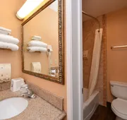 Americas Best Value Inn & Suites Bakersfield E hotel detail image 5