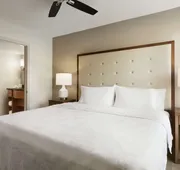Homewood Suites by Hilton Kansas City-Airport hotel detail image 5