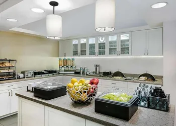 MainStay Suites Phoenix North hotel thumbnail 5