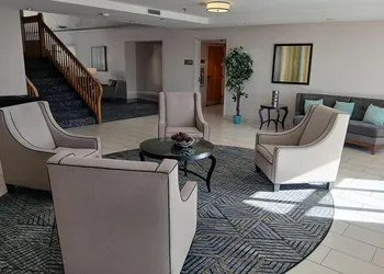 MainStay Suites Phoenix North hotel thumbnail 6