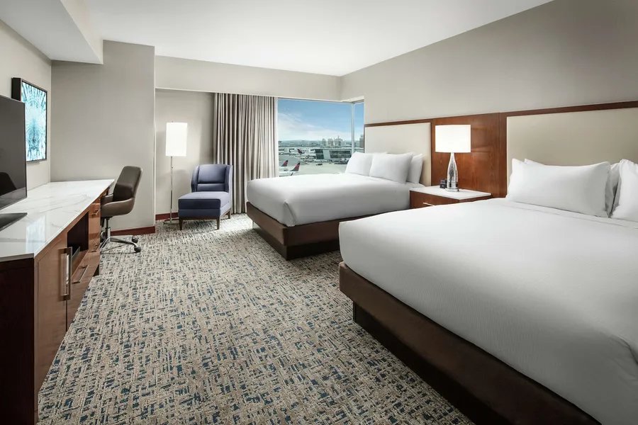 Hilton Boston Logan Airport hotel detail image 6