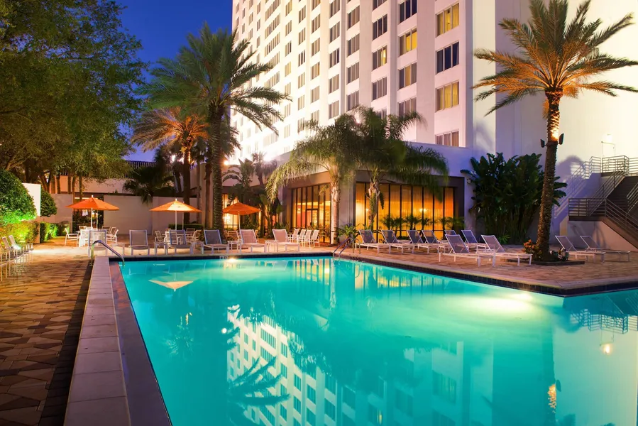 Hilton St. Petersburg Bayfront hotel detail image 2