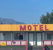 Glacier View Inn hotel detail image 5