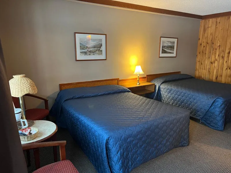 Glacier View Inn hotel detail image 6