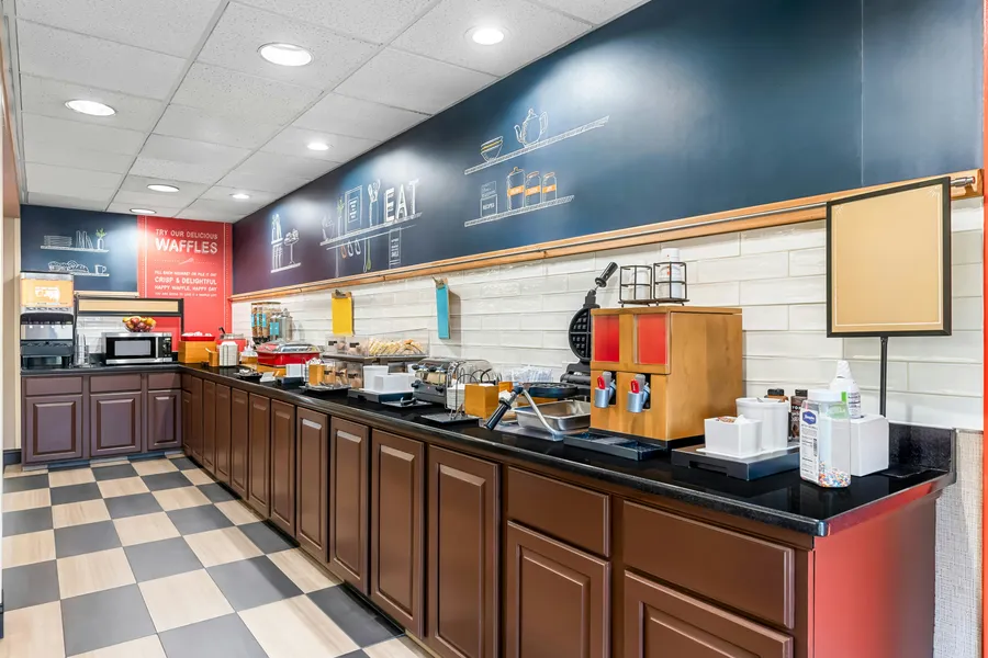 Hampton Inn Stroudsburg/Poconos hotel detail image 6