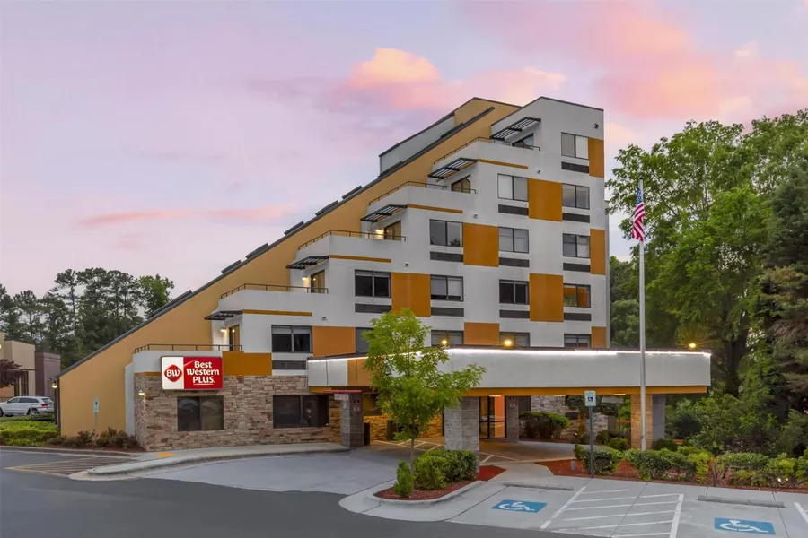 Best Western Plus Raleigh Crabtree Valley Hotel hotel detail image 2