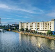 Hampton Inn & Suites Newark-Harrison-Riverwalk hotel detail image 3