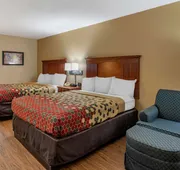Econo Lodge Cordele hotel detail image 7