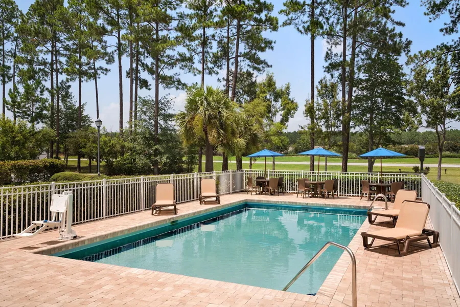 Hampton Inn & Suites Bluffton-Sun City hotel detail image 2