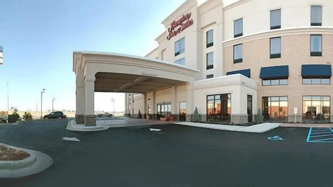 Hampton Inn and Suites Indianapolis - Fishers hotel detail image 2