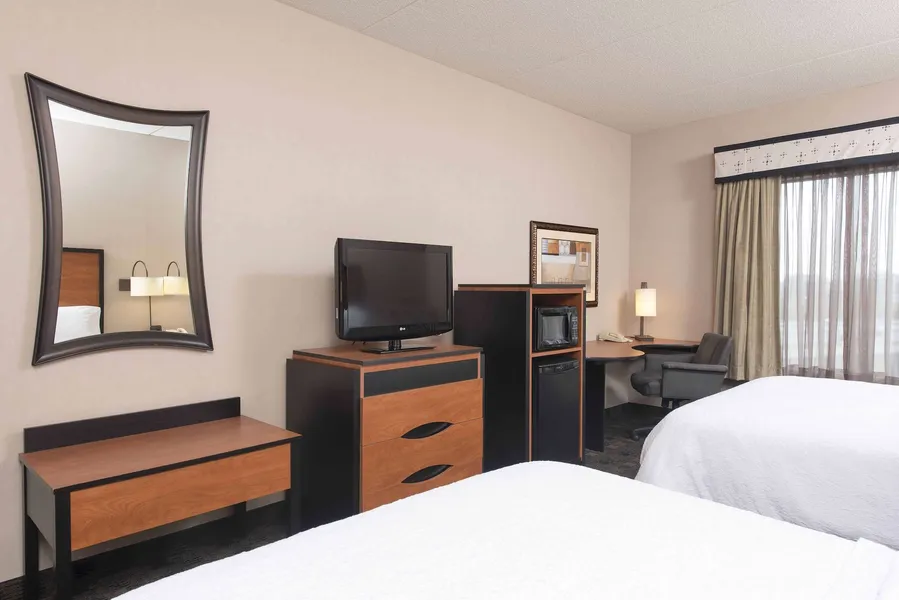 Hampton Inn and Suites Indianapolis - Fishers hotel detail image 6