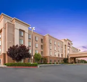 Hampton Inn & Suites Banning-Beaumont hotel detail image 3