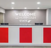 Hampton Inn Martinsburg hotel detail image 7