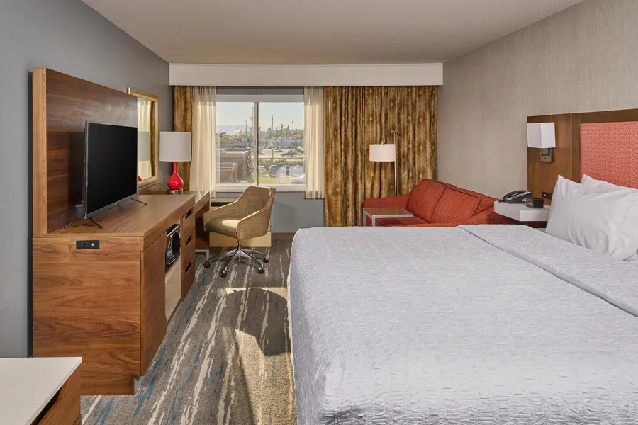 Hampton Inn Anchorage hotel detail image 6