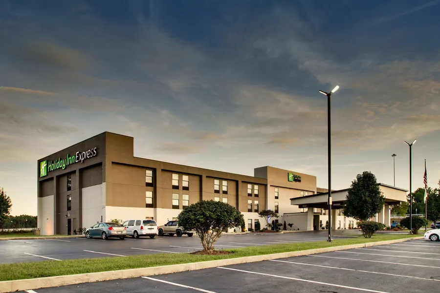 Holiday Inn Express Horse Cave by IHG hotel detail image 2