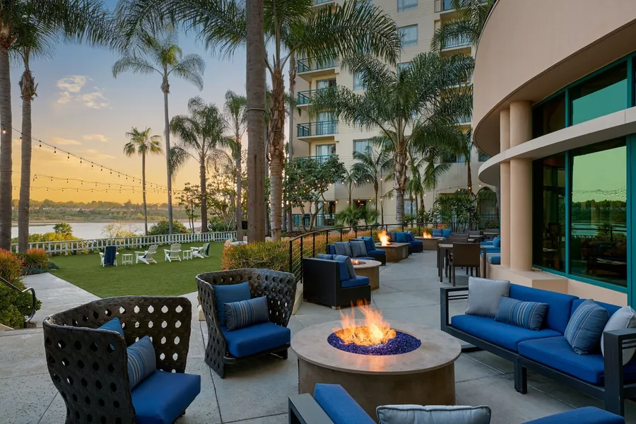 Newport Beach Marriott Bayview hotel detail image 2