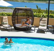 Newport Beach Marriott Bayview hotel detail image 4