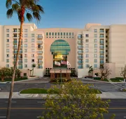 Newport Beach Marriott Bayview hotel detail image 5