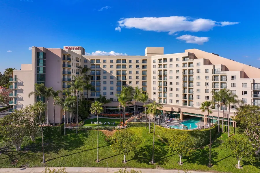 Newport Beach Marriott Bayview hotel detail image 6
