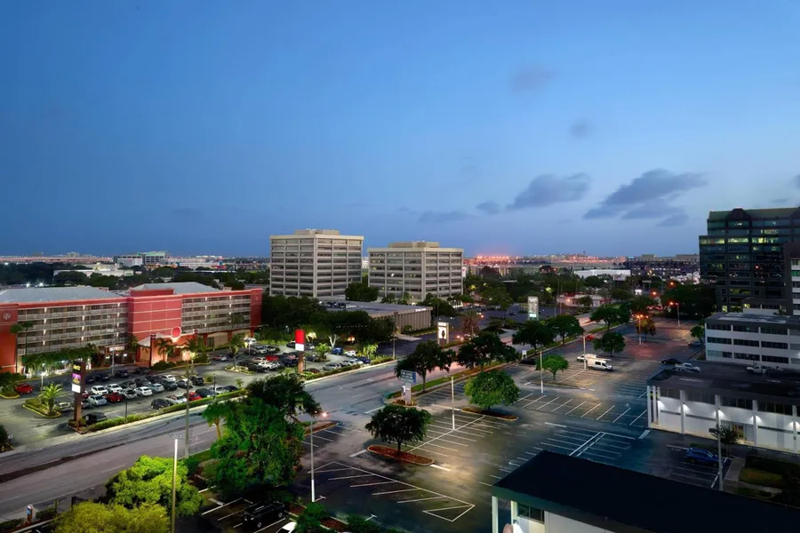 Marriott Tampa Westshore hotel detail image 2