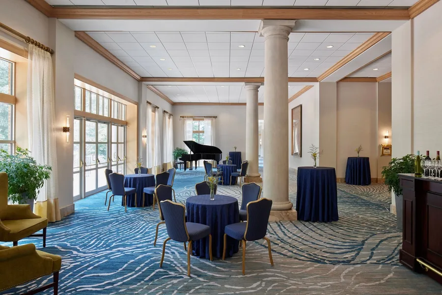 Westfields Marriott Washington Dulles hotel detail image 6