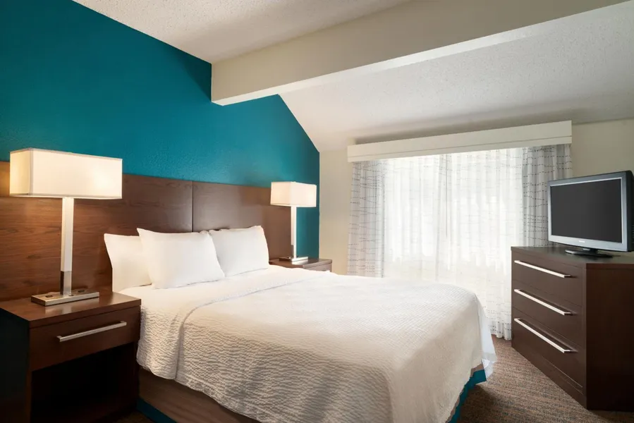 Hawthorn Suites by Wyndham Tinton Falls hotel detail image 2