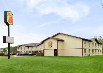 Quality Inn Jackson North hotel thumbnail 8
