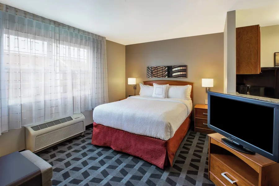 Towneplace Suites By Marriott Detroit Livonia hotel detail image 6