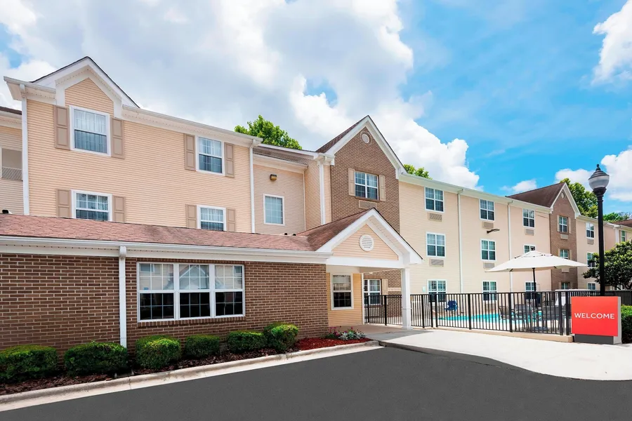 TownePlace Suites by Marriott Savannah Midtown hotel detail image 2
