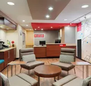 TownePlace Suites by Marriott Savannah Midtown hotel detail image 3
