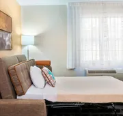 TownePlace Suites by Marriott Savannah Midtown hotel detail image 5