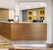 Comfort Inn Aéroport hotel detail image 5