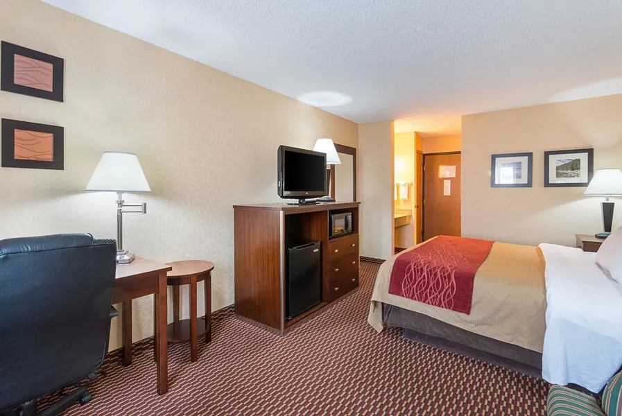 Quality Inn Parkersburg North - Vienna hotel detail image 6