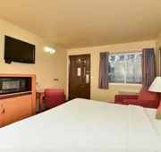 Americas Best Value Inn Lakewood Tacoma S hotel detail image 4