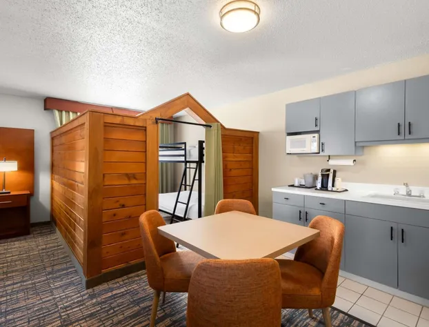 Best Western Fremont/Angola I-80/90 Toll Road hotel detail image 3