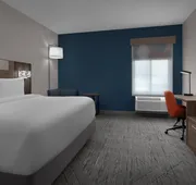 Holiday Inn Express Fargo-West Acres by IHG hotel detail image 7