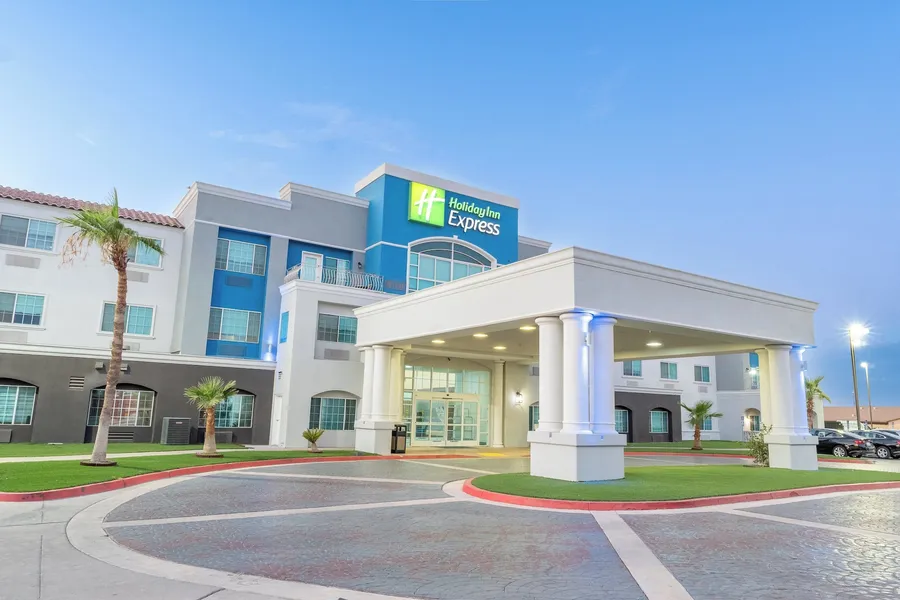 Holiday Inn Express Hotel & Suites El Centro by IHG hotel detail image 2