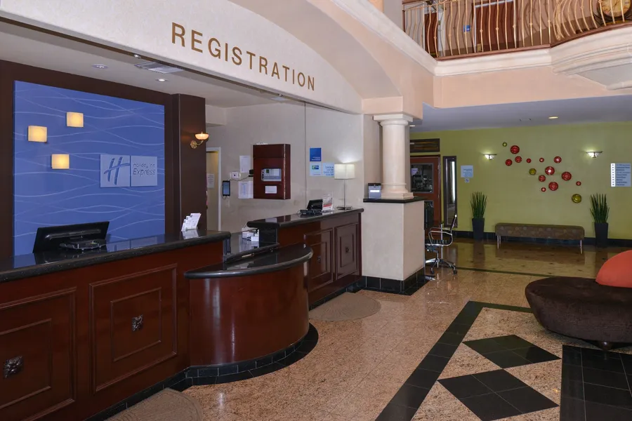 Holiday Inn Express Hotel & Suites El Centro by IHG hotel detail image 6