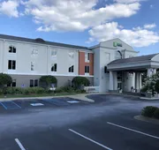 Holiday Inn Express Hotel & Suites Auburn - University Area by IHG hotel detail image 7