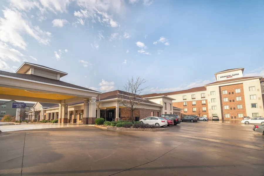 SpringHill Suites by Marriott Denton hotel detail image 2