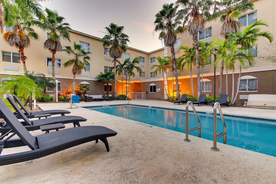 Holiday Inn Express & Suites West Palm Beach Metrocentre by IHG hotel detail image 6