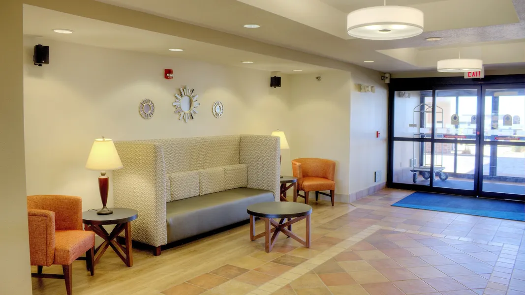 Holiday Inn Express & Suites Sioux Center by IHG hotel detail image 2