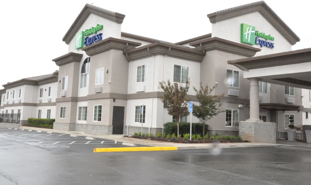 Holiday Inn Express Hotel & Suites Jackson by IHG hotel detail image 2