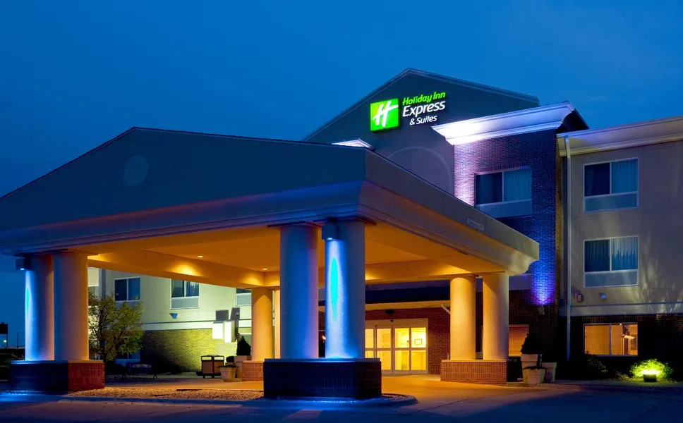 Holiday Inn Express & Suites Yankton by IHG hotel detail image 2